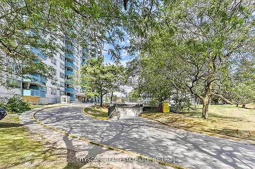 1442 Lawrence Ave W Photo 1