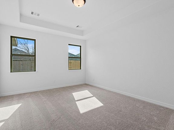 5th image of 7827 Jade Crest Dr