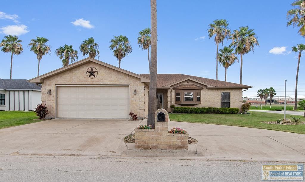 807 Sabine River Dr