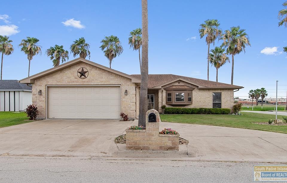 1st image of 807 Sabine River Cir