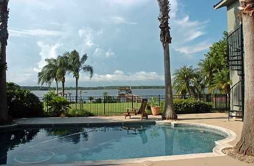 3rd image of 12543 Magnolia Cove Ct