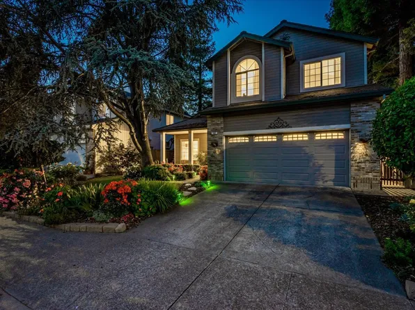 182 Wikiup Meadows Drive, Santa Rosa, CA 95403