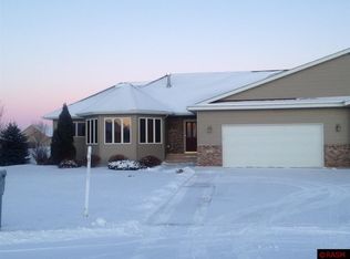 105 Priscilla Ct, Mankato, MN 56001