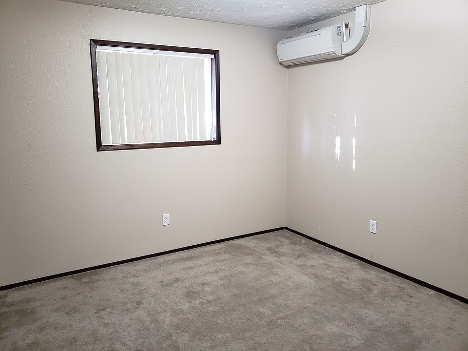 1st image of 1209 N 20th Ave #1