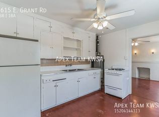 2615 E Grant Rd, Tucson, AZ 85716