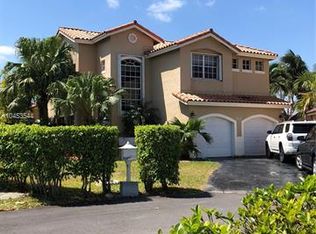 15464 SW 50th Ter, Miami, FL 33185