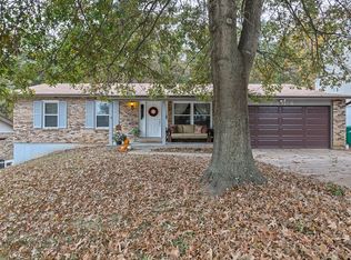 2118 Manor Ct, Barnhart, MO 63012