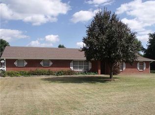 624 SW Garland Pl, Lowell, AR 72745