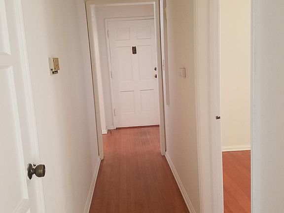 4th image of 8437 Naylor Ave