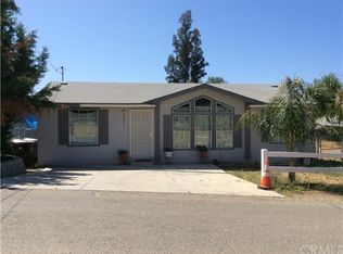 23841 Lodge Dr, Canyon Lake, CA 92587