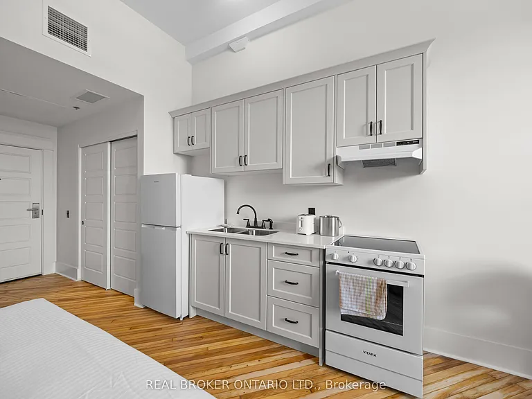 150 Mill St #208 — Photo 9
