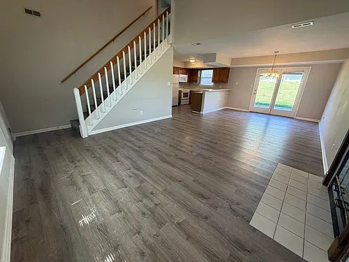 Floor plan 1915 Greenleaves Ct