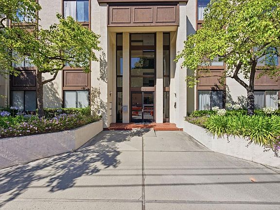 2nd image of 800 N El Camino Real Unit 102