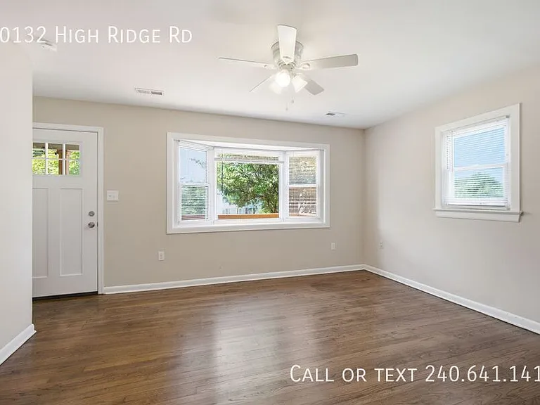 10132 High Ridge Rd — Photo 2