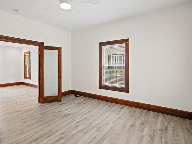 241 Coventry Pl — Photo 18