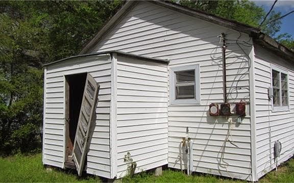 2nd image of 815 1st Ave N