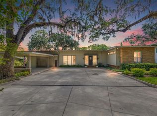 621 S Riverhills Dr, Temple Terrace, FL 33617