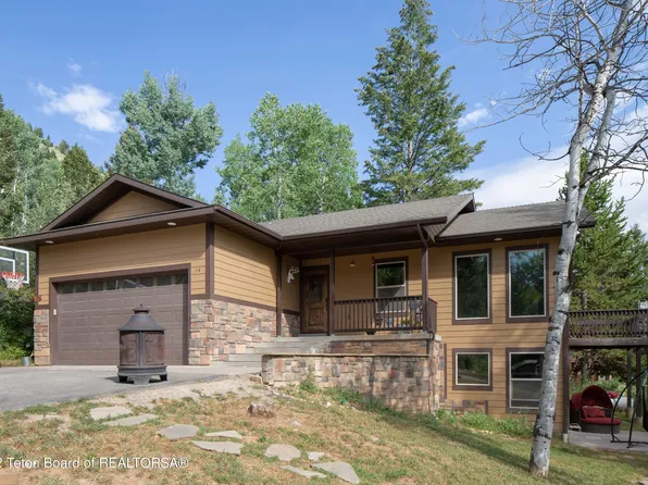 14 Redwood Rd, Star Valley Ranch, WY 83127