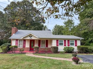 6689 Hildebran Shelby Rd, Hickory, NC 28602