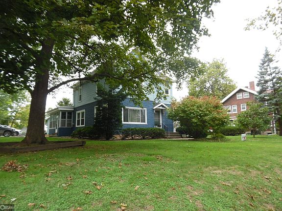 3rd image of 717 S Garfield Ave