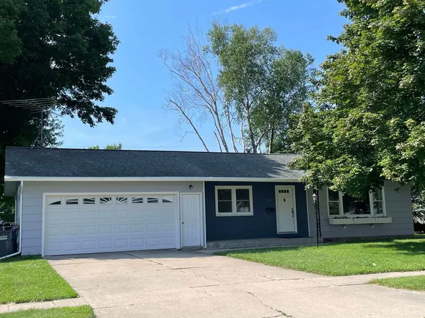 502 Tamarack St, Randolph, WI 53956