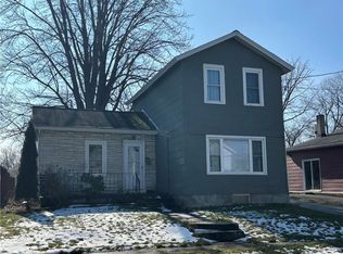 30 Frazee St, Auburn, NY 13021