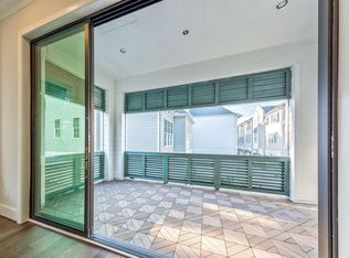 3310 Timbergrove Oaks St, Houston, TX 77008