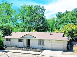 903 1st St, Red Bluff, CA 96080