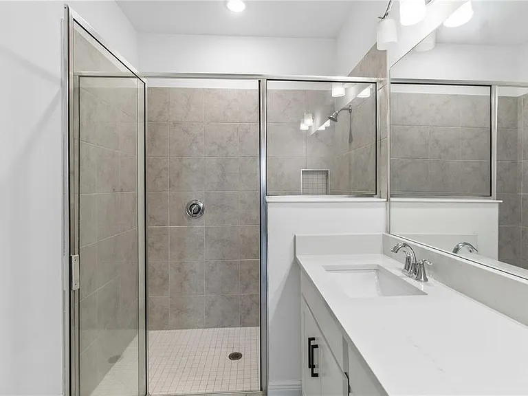 4848 Shady Pines Dr — Photo 20