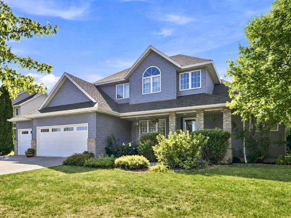 609 Lexington Ln, Moorhead, MN 56560