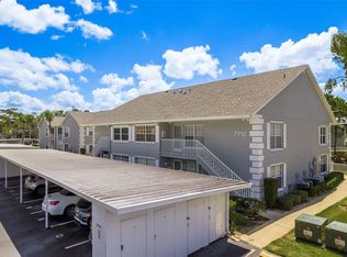 7712 Hillside Ct APT 202, Hudson, FL 34667