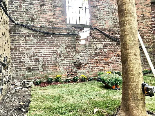 Rented by Empire Deeds LLC  | media 40