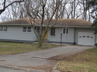 1106 Maple St, Shenandoah, IA 51601