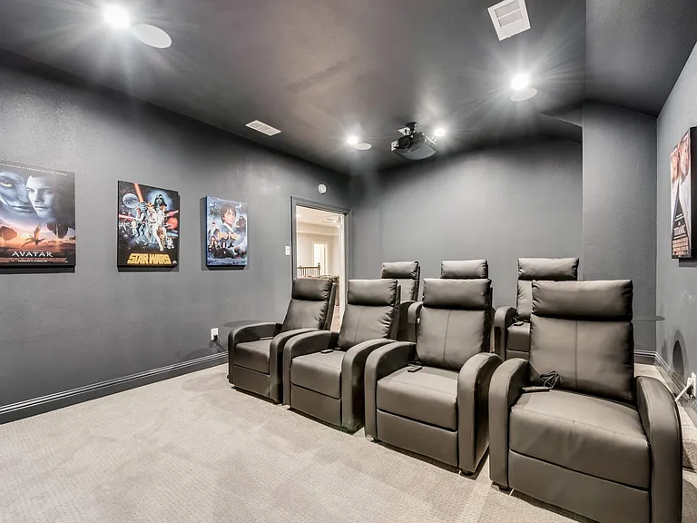 987 Little Den Dr — Photo 34