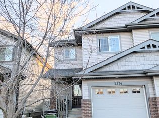 2374 Casselman Cres SW, Edmonton, AB T6W0W3