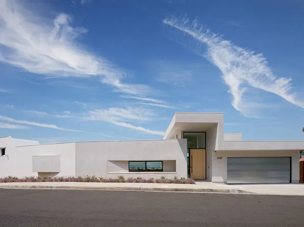 11411 Dona Teresa Dr, Studio City, CA 91604