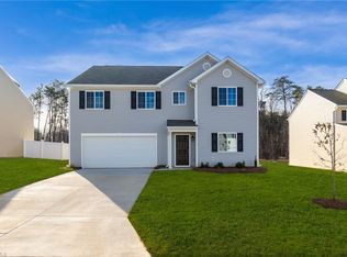 3518 Marksbury Dr, Greensboro, NC 27405