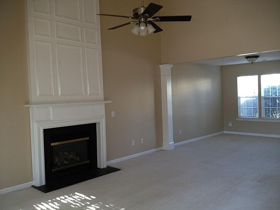 2nd image of 9208 Bellegarde Dr