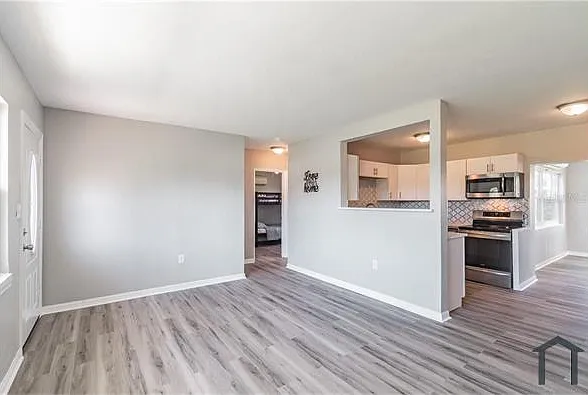 8911 90th Ave — Photo 23