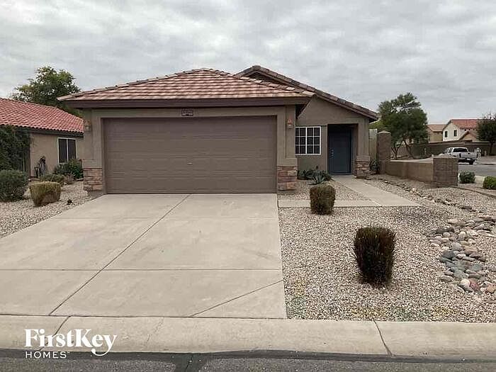 1st image of 31266 N Cactus Dr