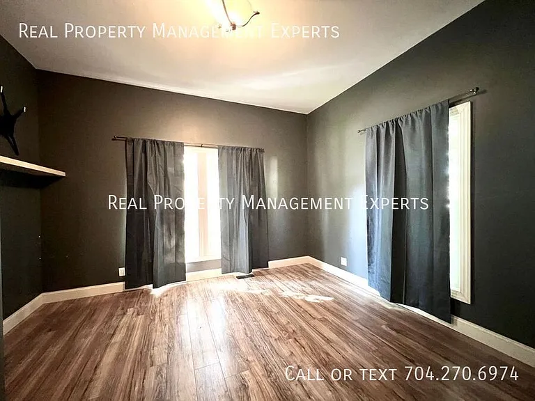 319 Doster Ave — Photo 12