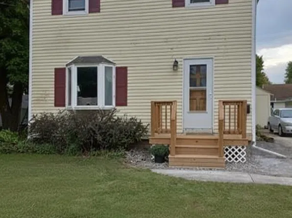 917 Jefferson St, Menasha, WI 54952