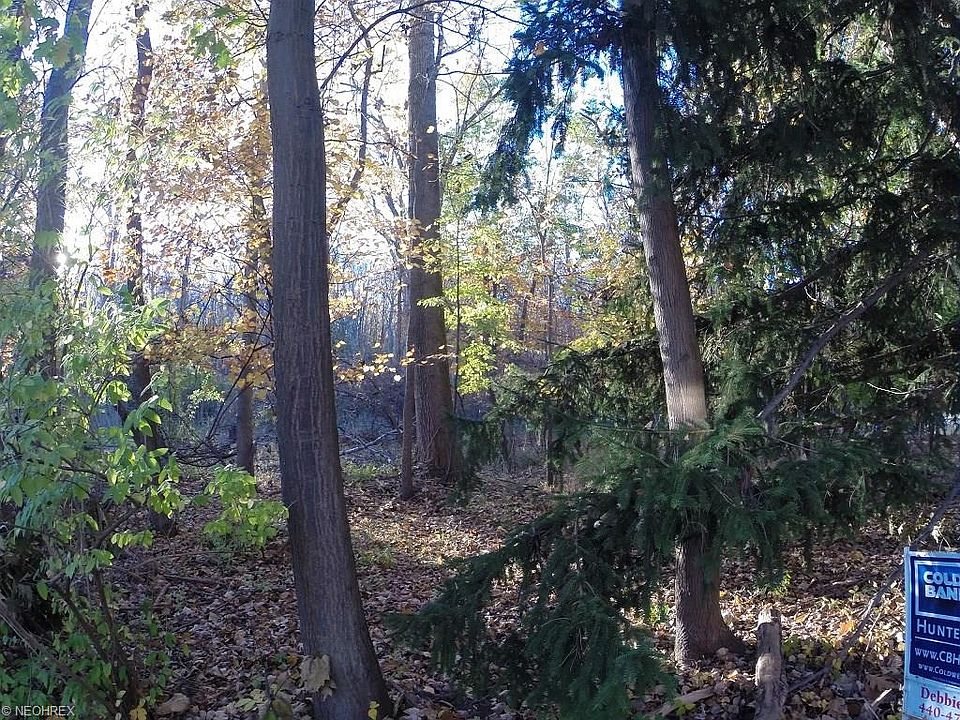2nd image of 4903 Lakeview Dr