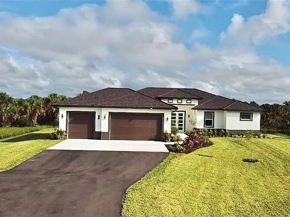 539 37th AVE NW, NAPLES, FL 34120