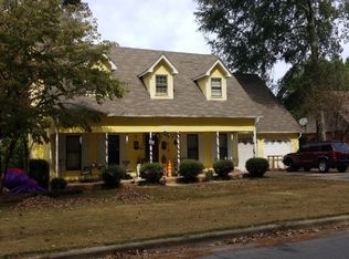 2406 McNair St SW, Decatur, AL 35603