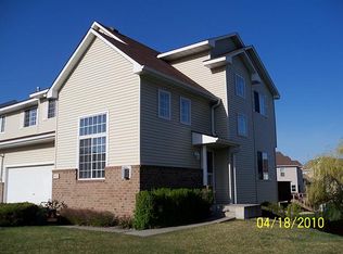 8925 Olive Ln N #1004, Maple Grove, MN 55311