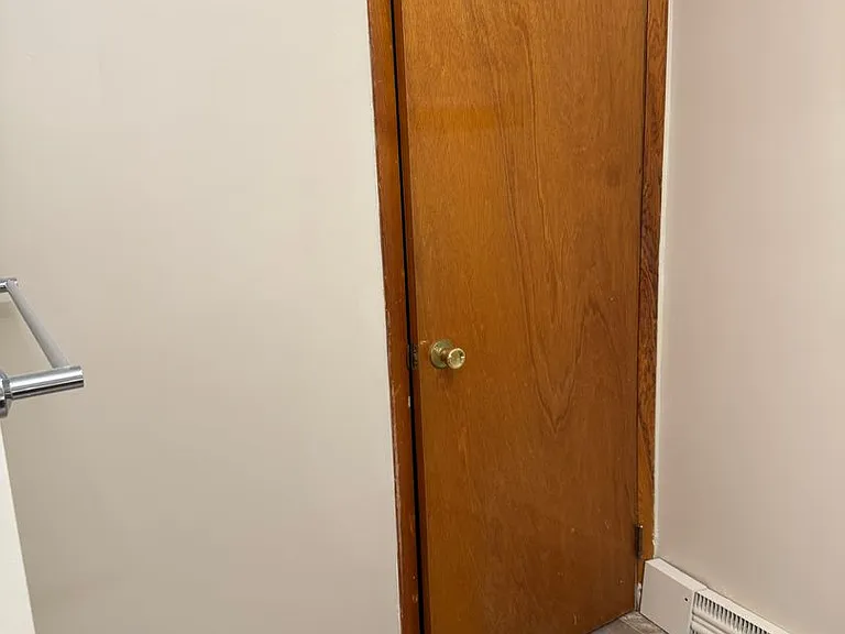 1035 Ridge Ave — Photo 33