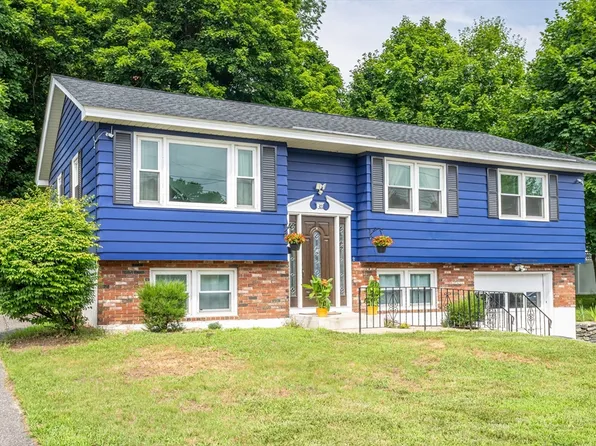 311 Pleasant St, Leominster, MA 01453