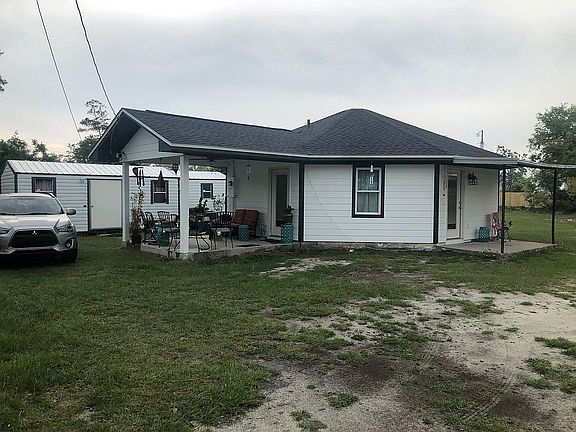 3rd image of 2803 E 3rd Ct