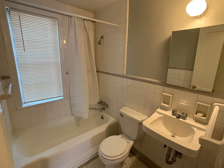 1692 Valley Ave #A — Photo 19